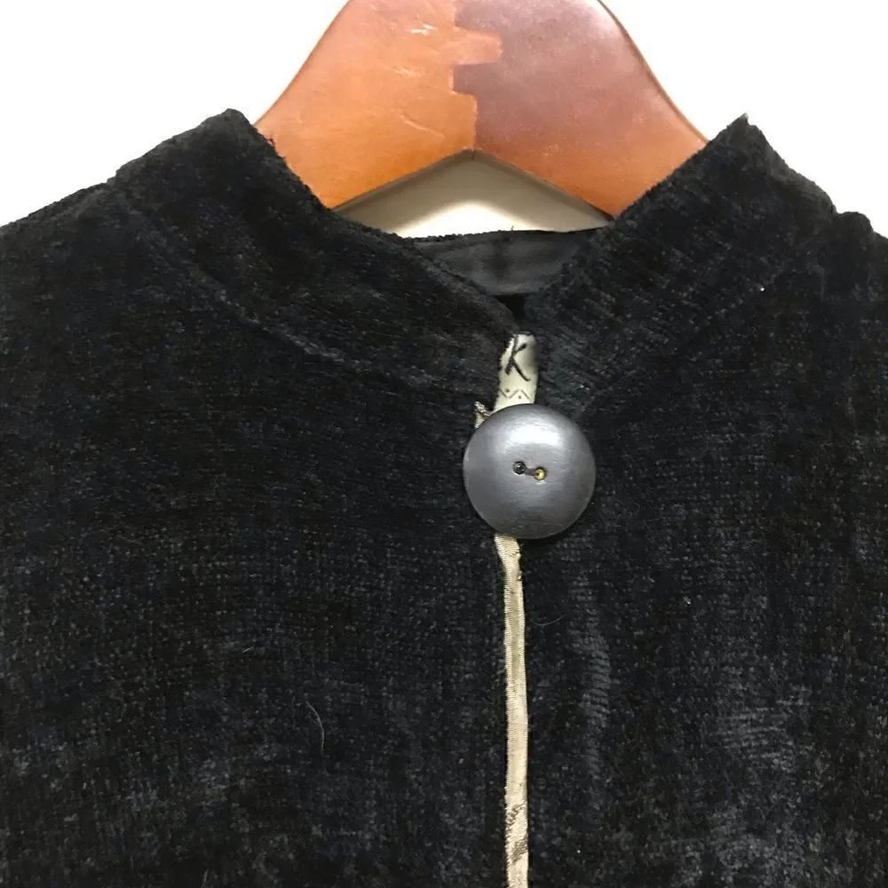 Vintage Flashback chenille embroidered jacket.  Size S/M/L - Picture 5 of 9